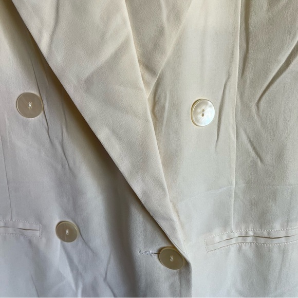 Express Compagnie Internationale 100% Silk Classic Cream Double-Breasted Blazer - Picture 4 of 8